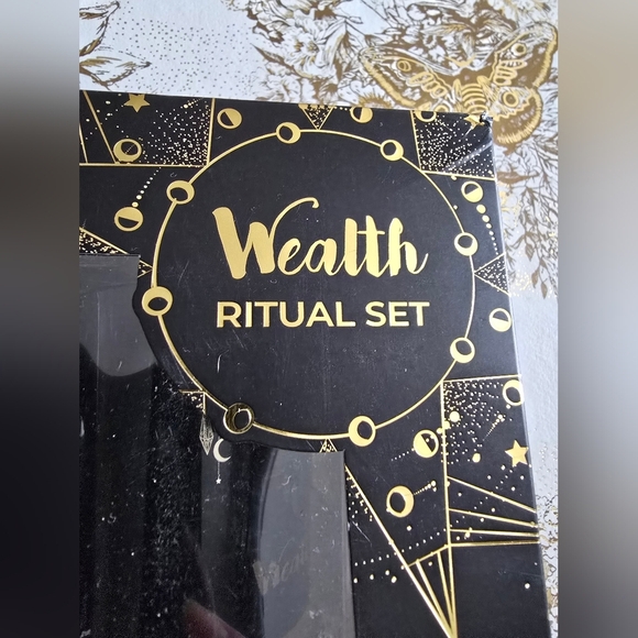 Wealth Ritual Set with Blood Orange & Lavender White Light Therapy Crystals - Picture 5 of 8